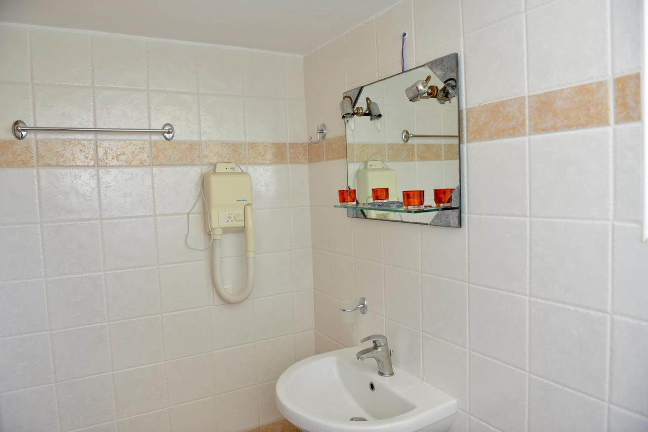 Aparthotel Korali à Almiropótamos Extérieur photo