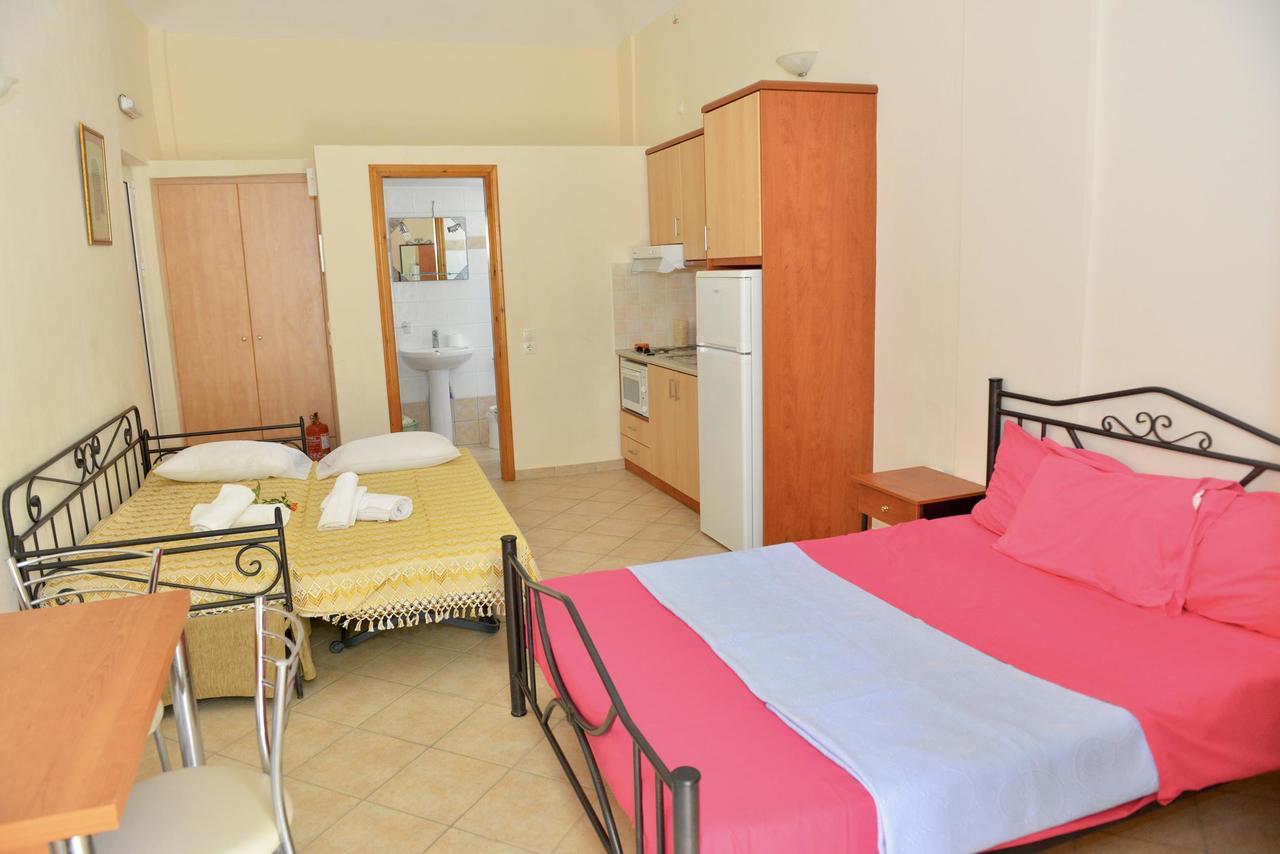 Aparthotel Korali à Almiropótamos Extérieur photo